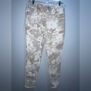 Old Navy High-Waisted Camo-Print Rockstar Super Skinny Jeans for Women
